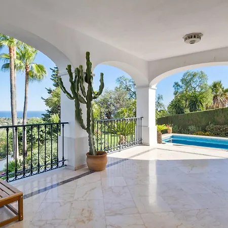 Private Luxury 5 Bedroom Benahavis Near Marbella 别墅 埃斯特波纳