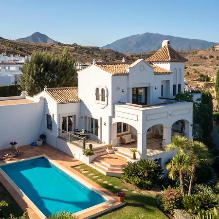 Private Luxury 5 Bedroom Benahavis Near Marbella